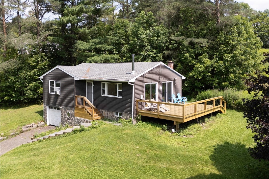 8 Turkey Ridge Road — photo
