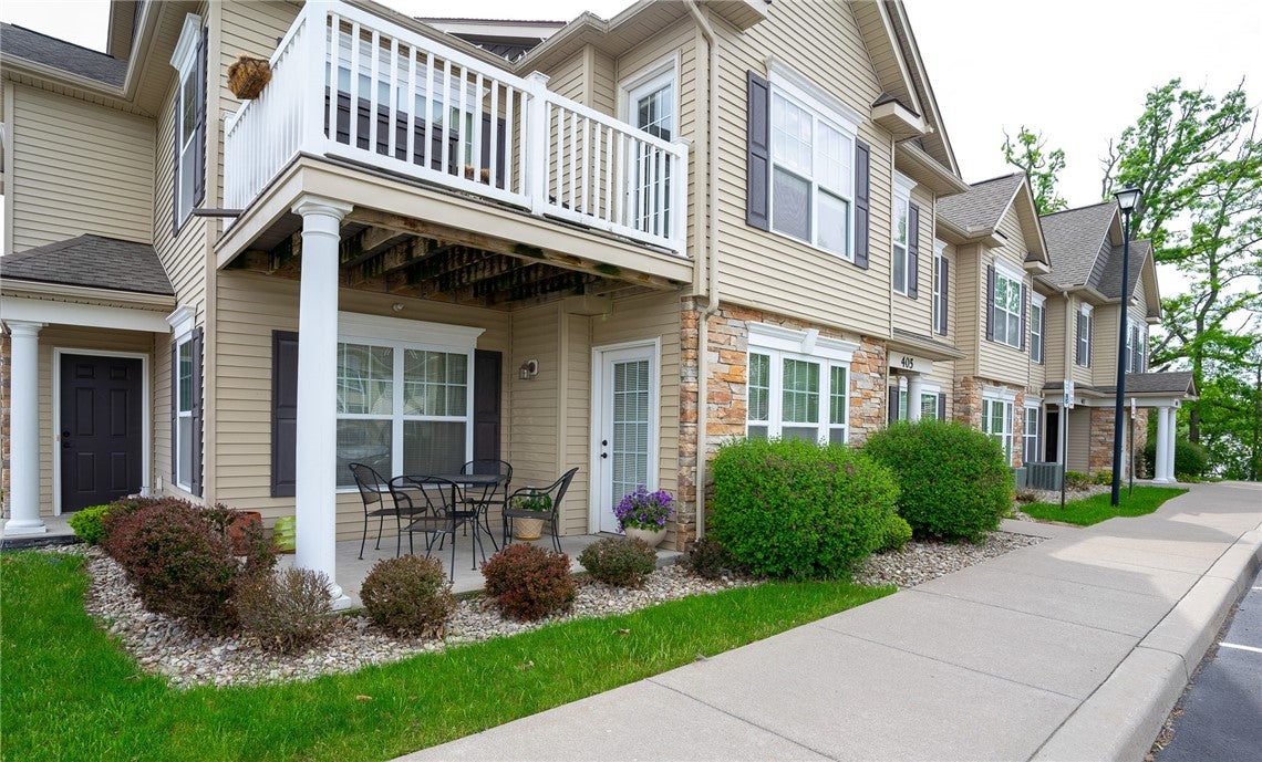 1260 Lehigh Station Road 1107 — photo