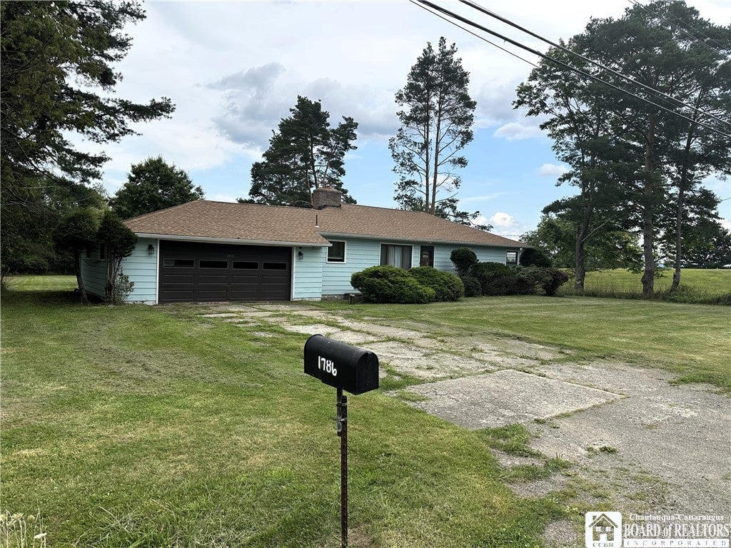 1786 Martin Road — photo