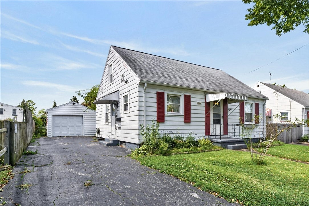 9 roser st, ROCHESTER NY 14621 — photo 2