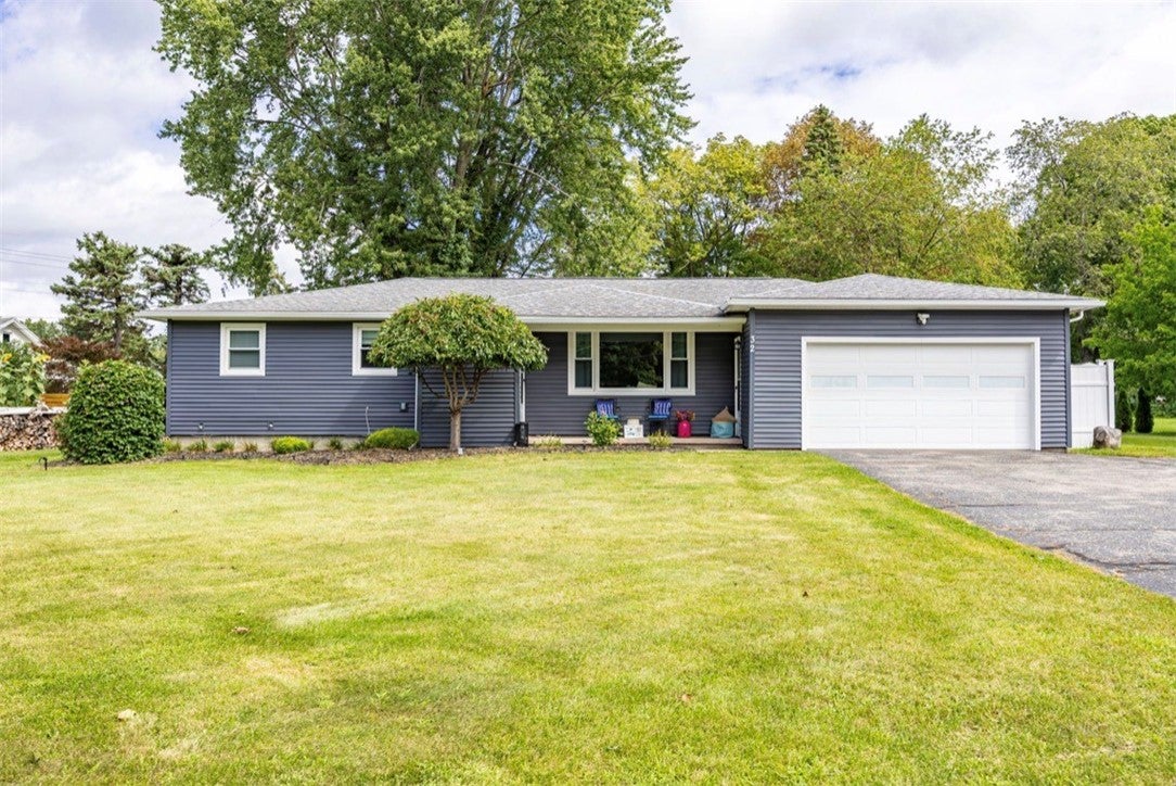 32 Kaywood Drive — photo