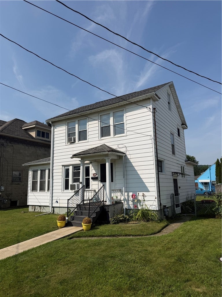 1209 College Avenue — photo
