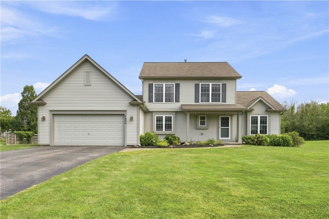 7624 Lake Meadow Drive — photo