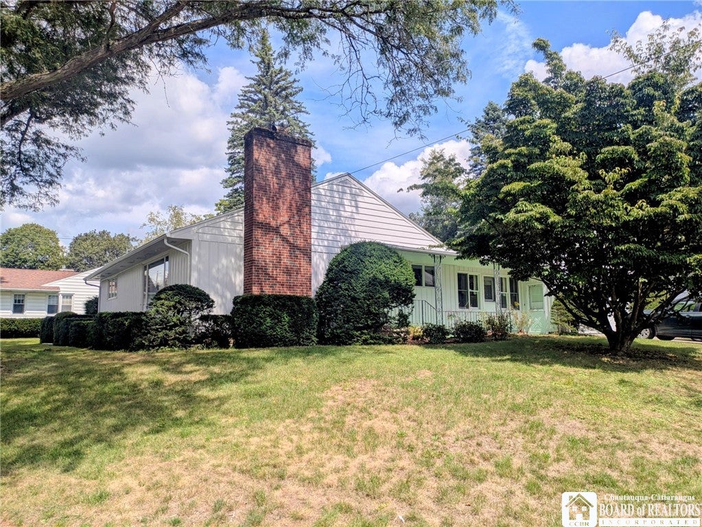 55 Newton Avenue — photo