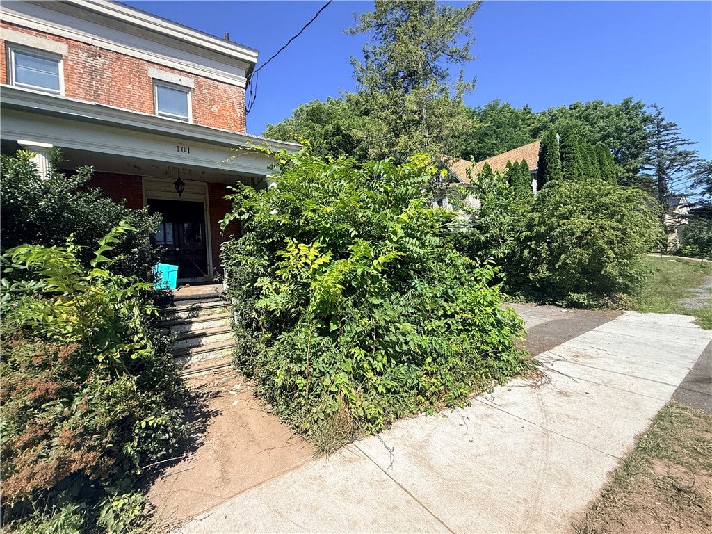101 Broad Street, Lyons, NY 14489 — photo 2