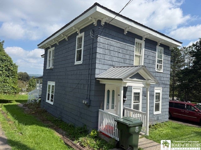 12 Newland Avenue — photo