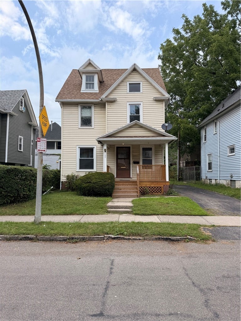 180 Barton Street — photo