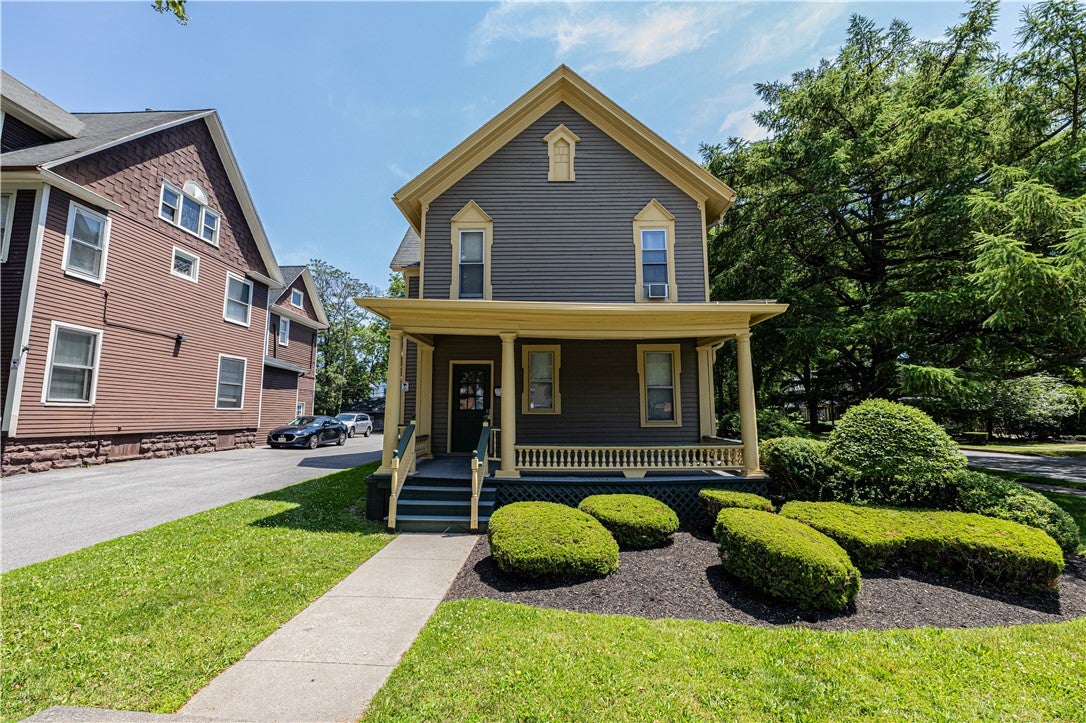 49 Vick Park a — photo