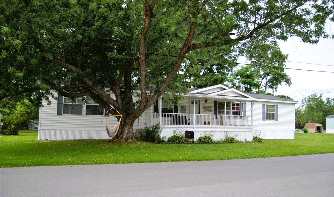 13 Crestline Drive — photo