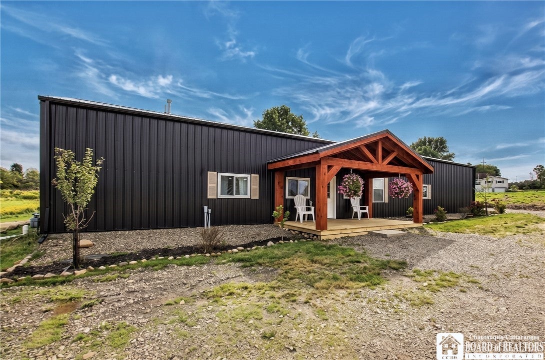 942 Spencer Rd — photo
