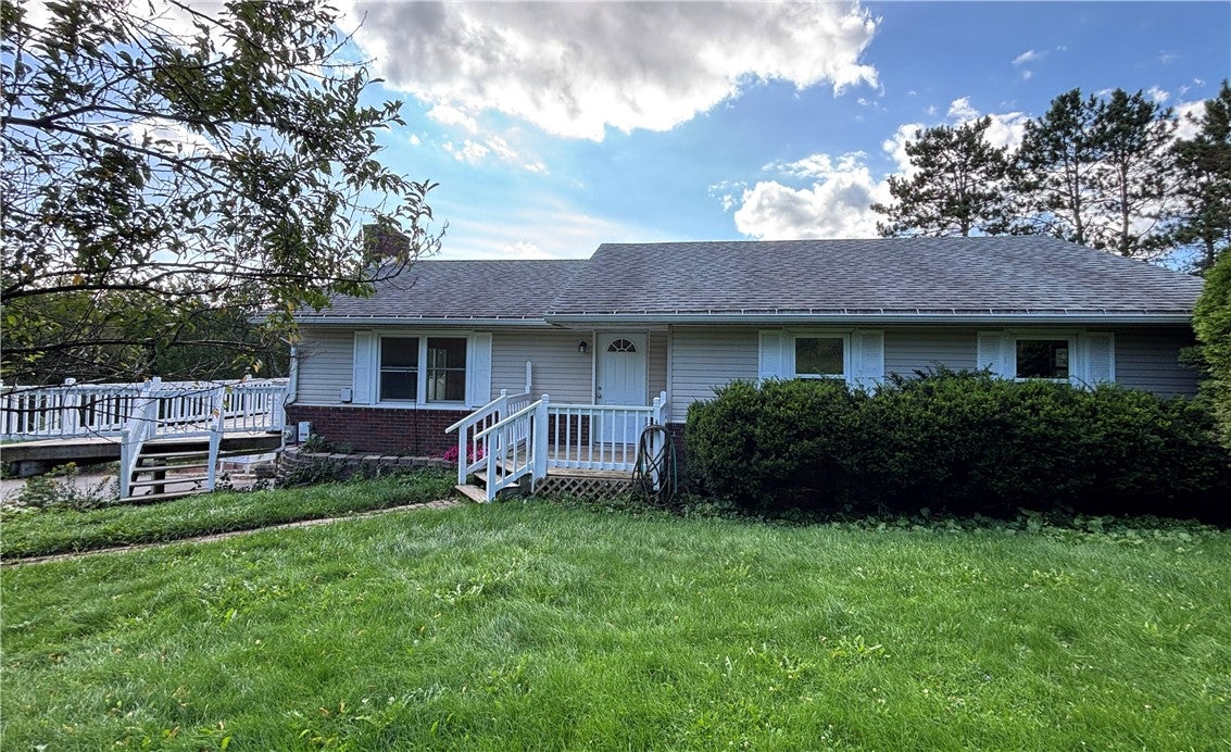 2661 County Highway 39 — photo