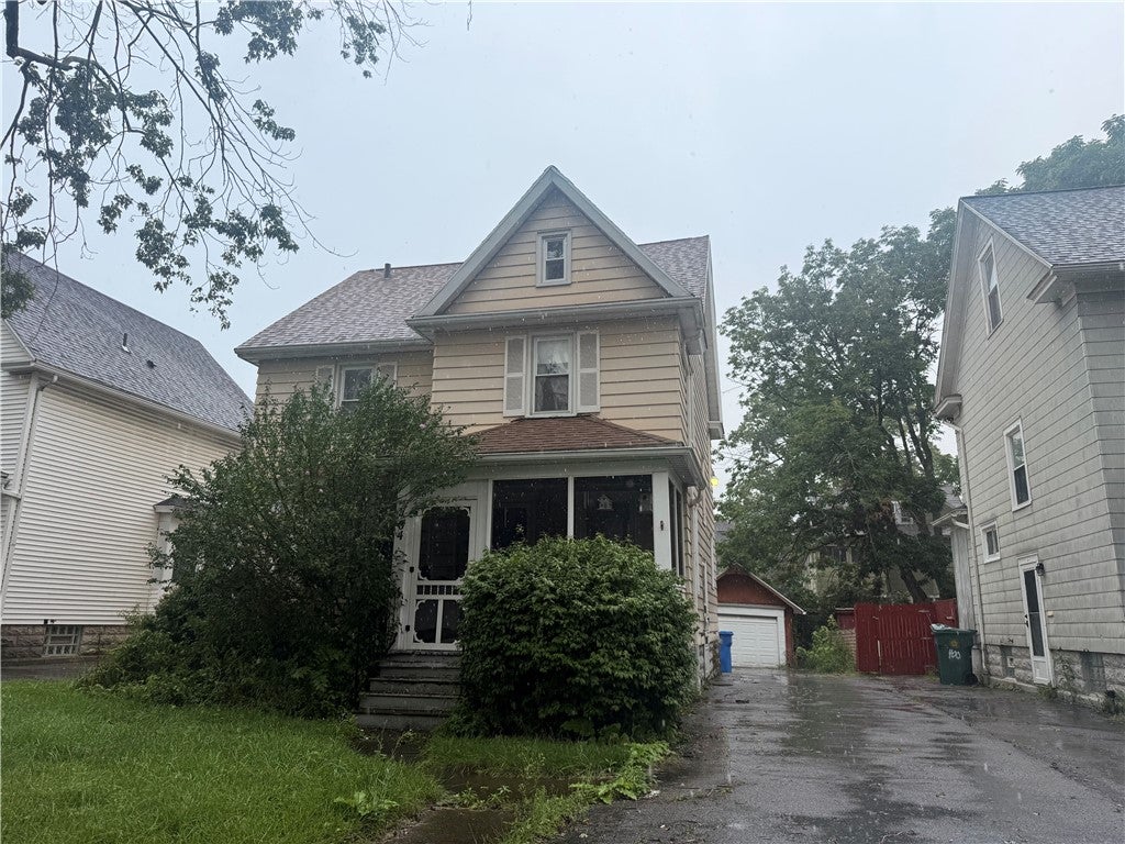 404 Selye — photo