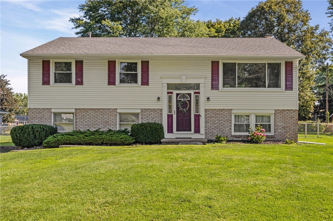 126 Stallion Circle — photo