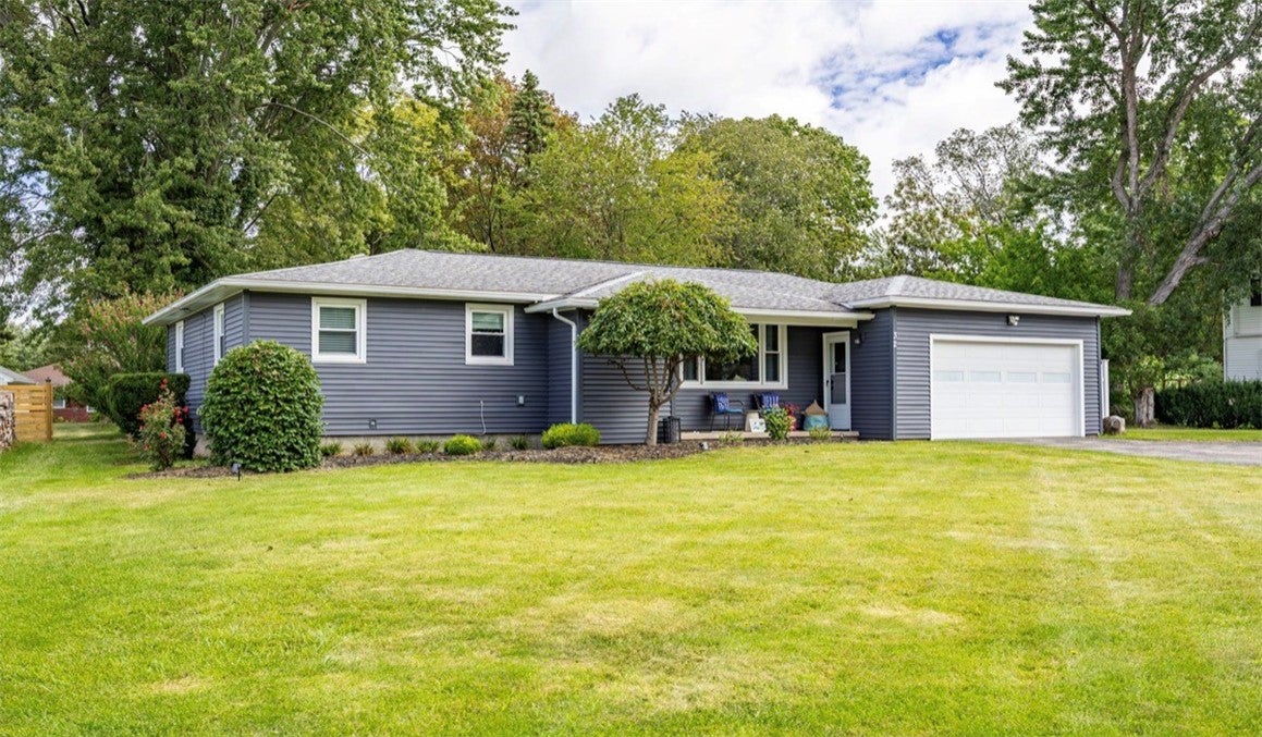 32 Kaywood Drive — photo