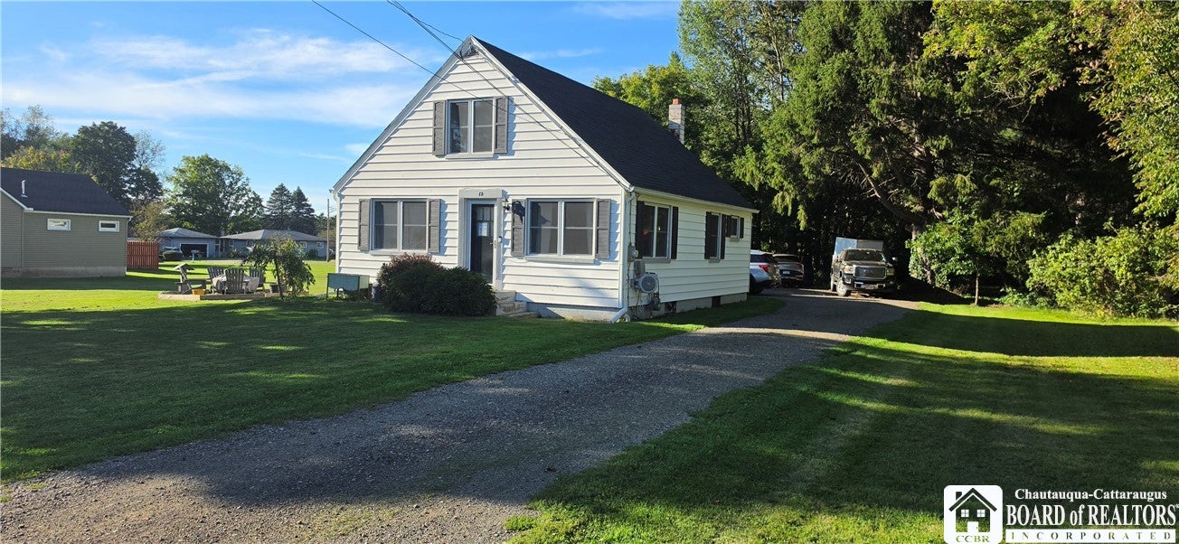 12 Howard Street — photo