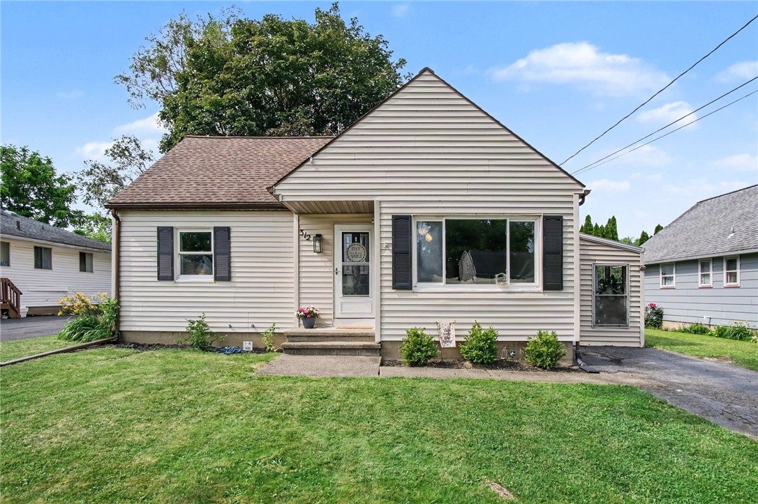 312 Wolcott Avenue — photo
