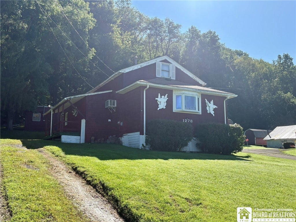 1278 E Main Street — photo