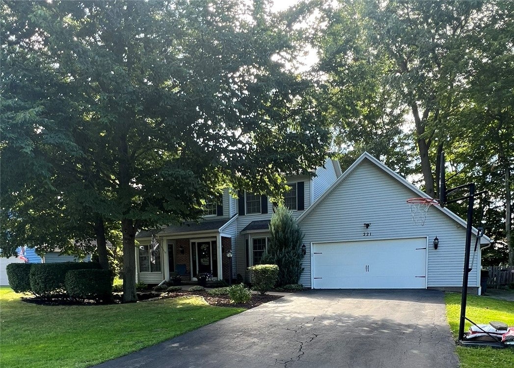 221 Mill Hollow Crossing — photo