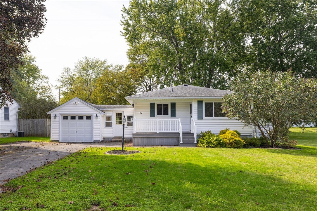 11 Francine Drive — photo