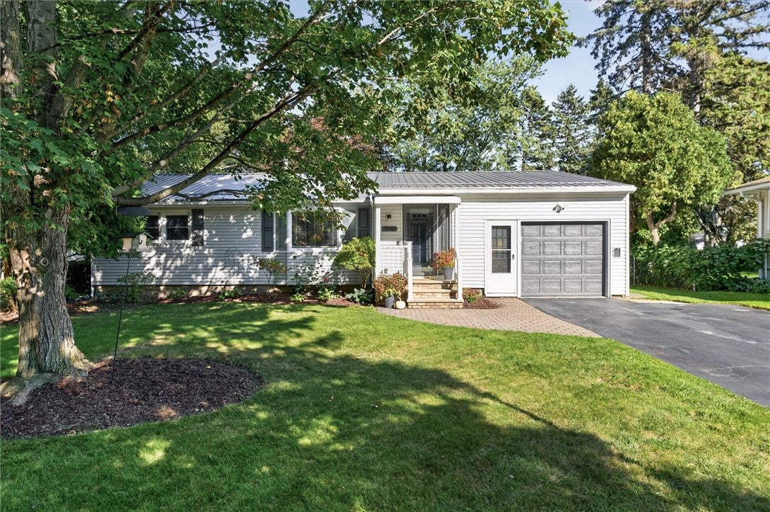 200 Brower Road — photo