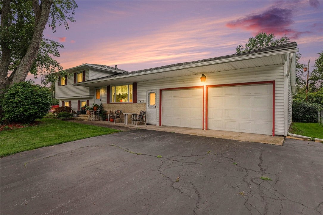 47 Noel Drive — photo