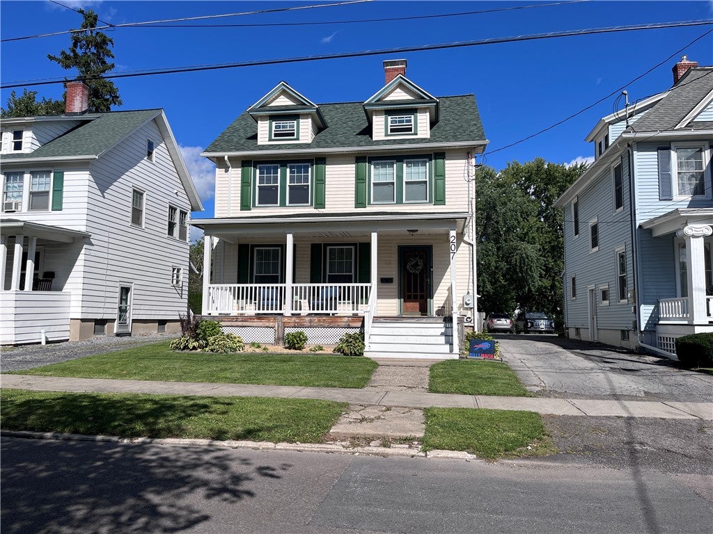207 S West Street — photo