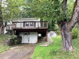 8 Hillside Avenue — photo