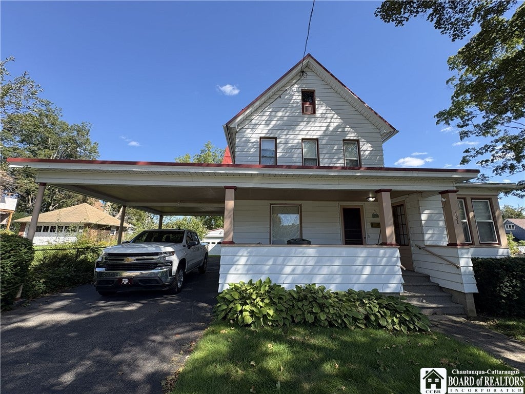 131 S Clinton Street — photo