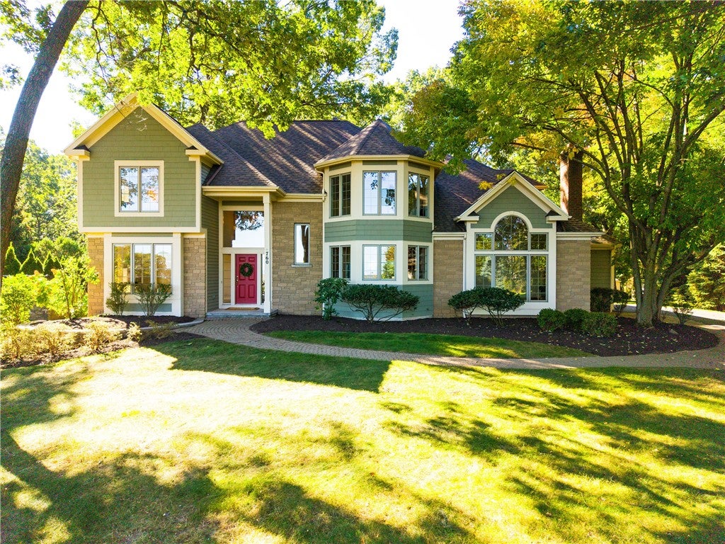 760 Admiralty Way — photo