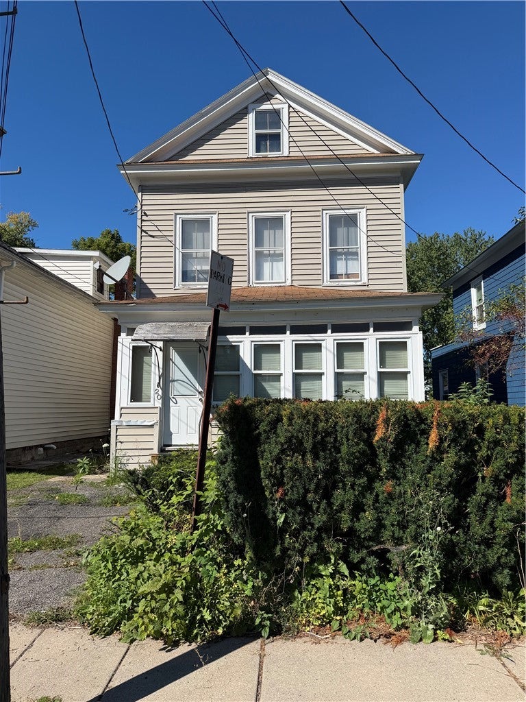 20 W Broadway — photo