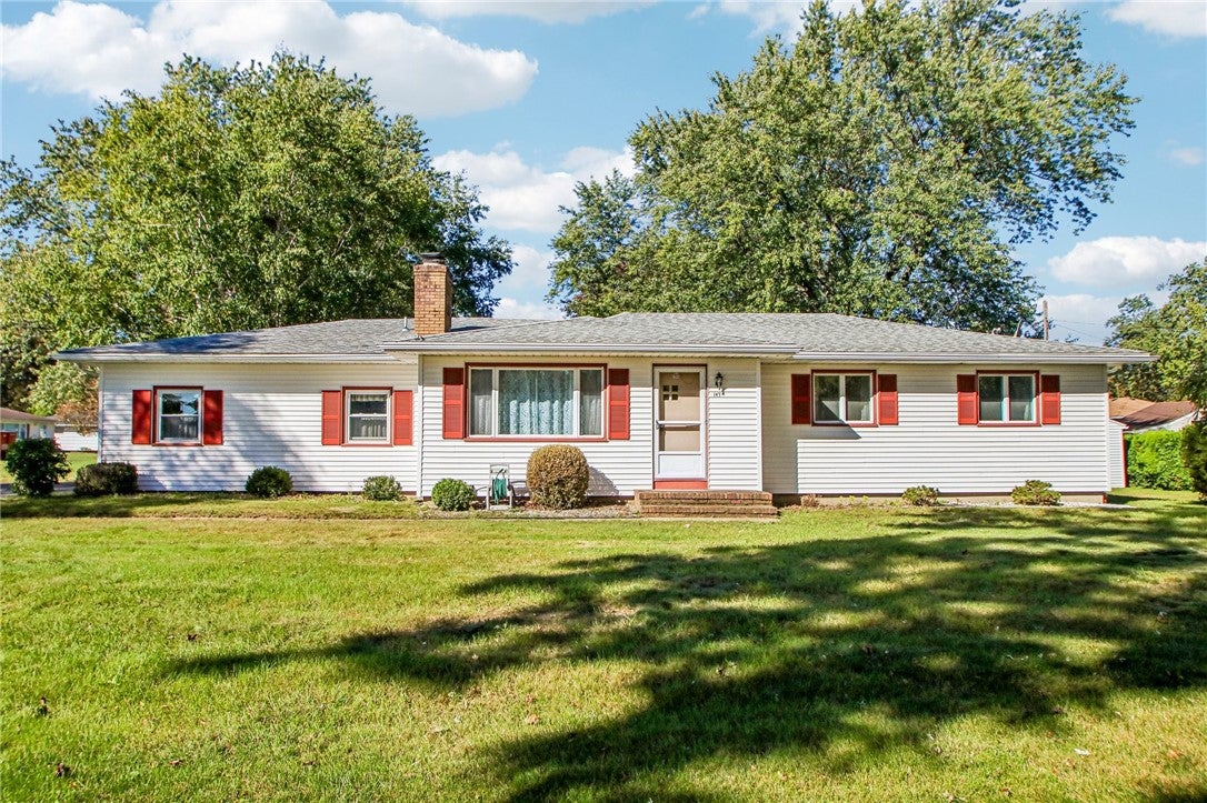 110 Boxwood Drive — photo