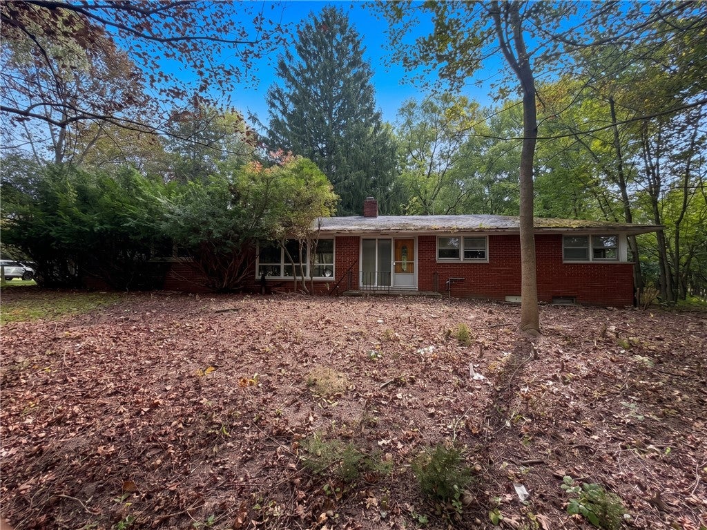 21 Hillcrest Dr — photo
