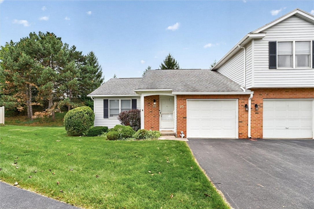23 Flower Dale Circle — photo