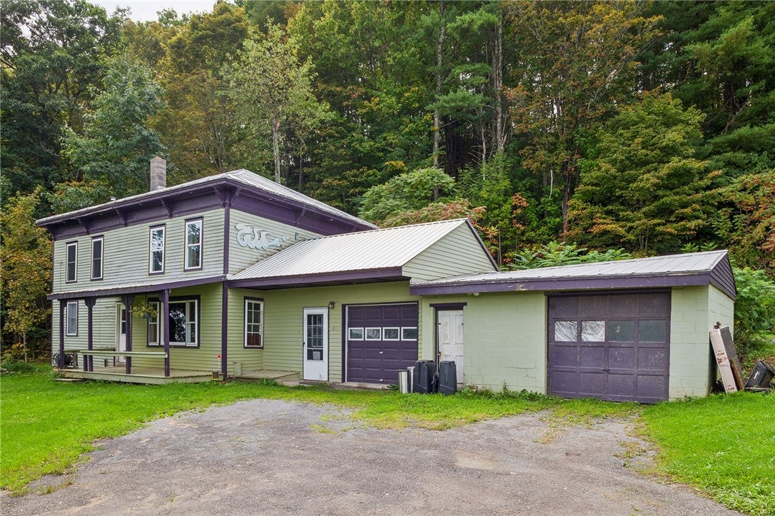 157 Neville Road — photo