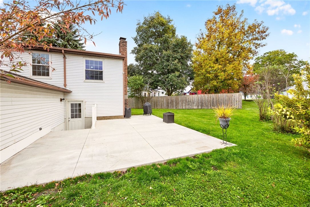 4 Citation Drive, Henrietta, NY 14467 | Realty.com
