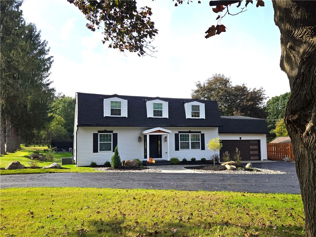 885 Pittsford Victor Road — photo