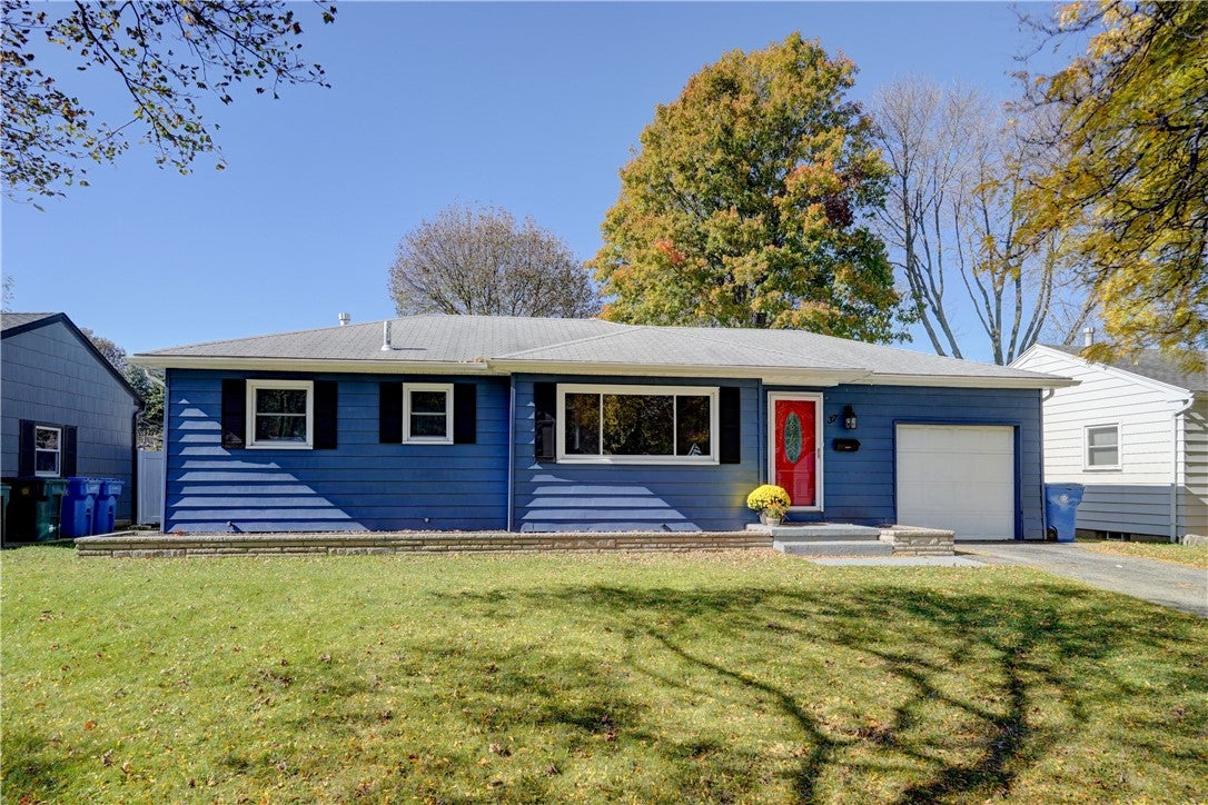 37 Lyncrest Drive, Rochester, NY 14616