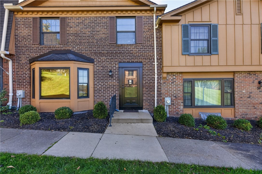 56 Dunbridge — photo