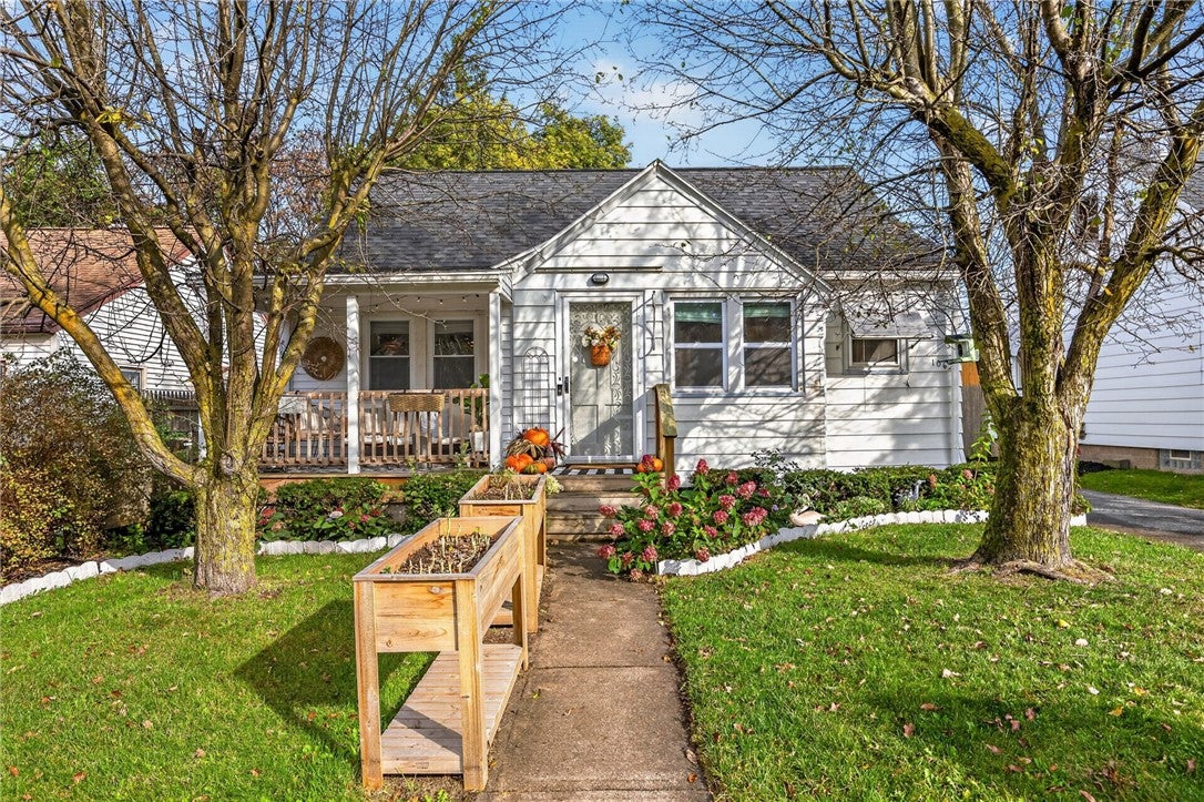 1062 Bennington Drive — photo