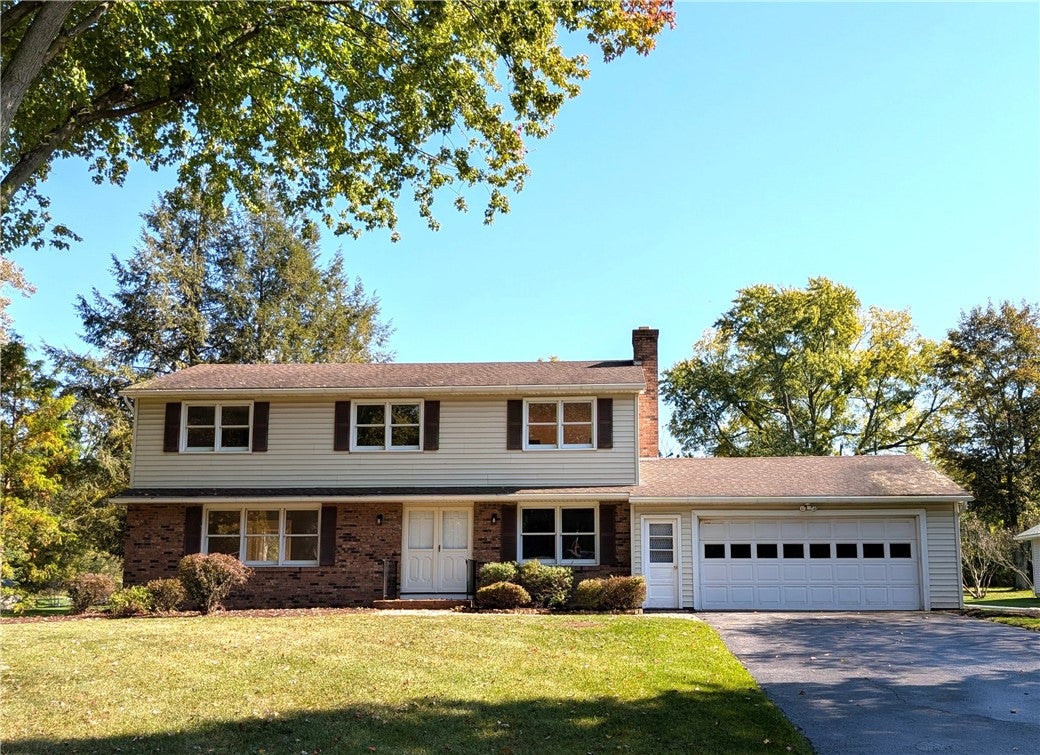 43 Sandle Drive — photo