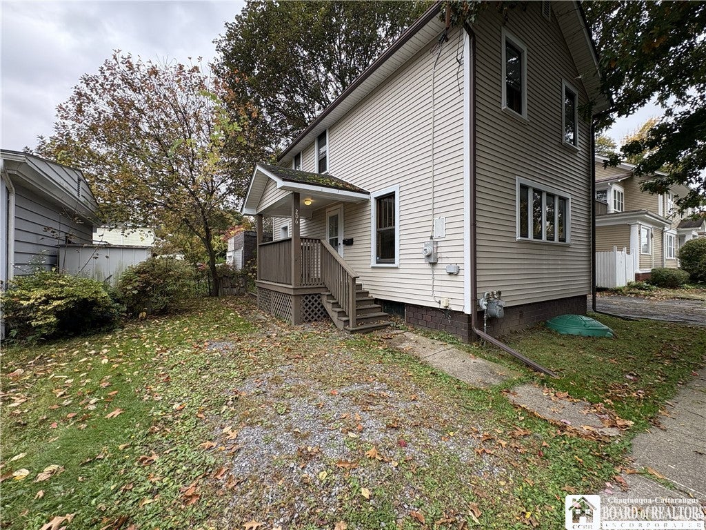 206 Tompkins Street — photo