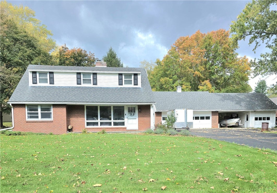 1482 Carpenter Road — photo
