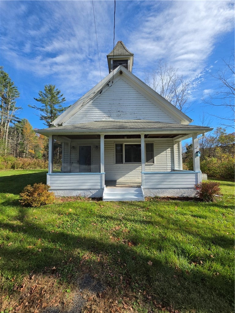 324 Catlin Hill Road — photo