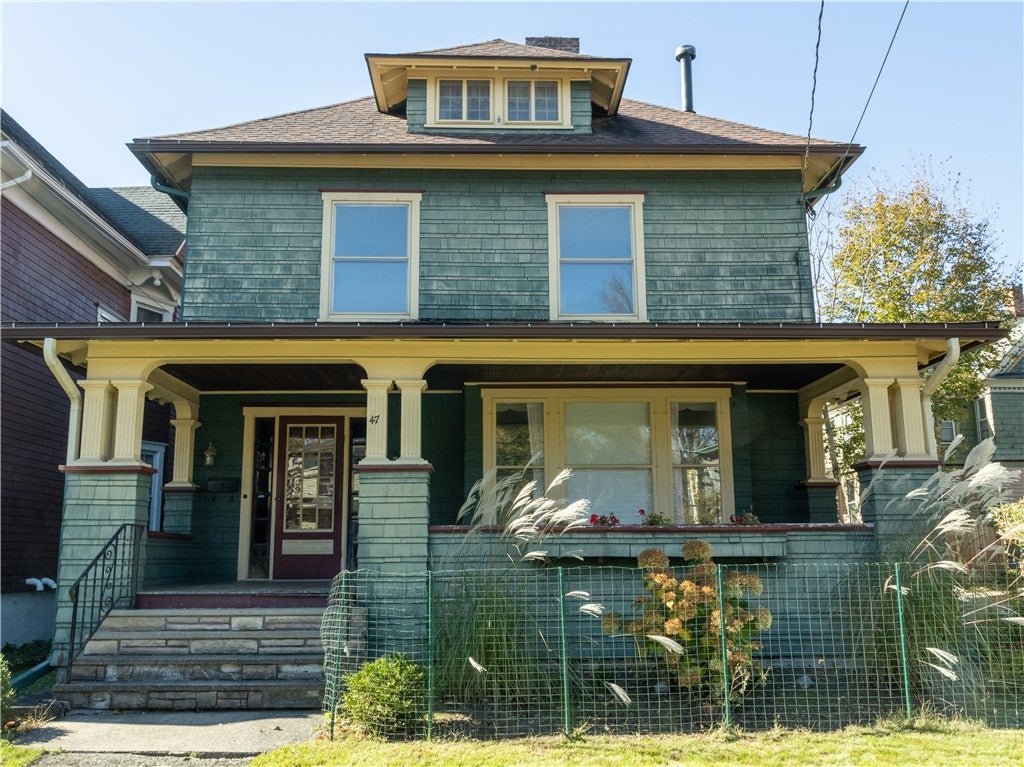 47 Elm Street — photo