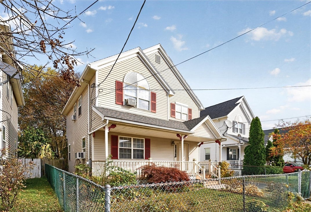 18 Ritz Street, Rochester, NY 14605 — photo 2