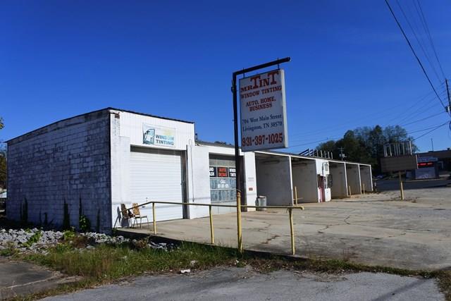 704 W Main Street — photo