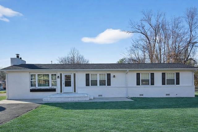 385 Campbell Dr — photo