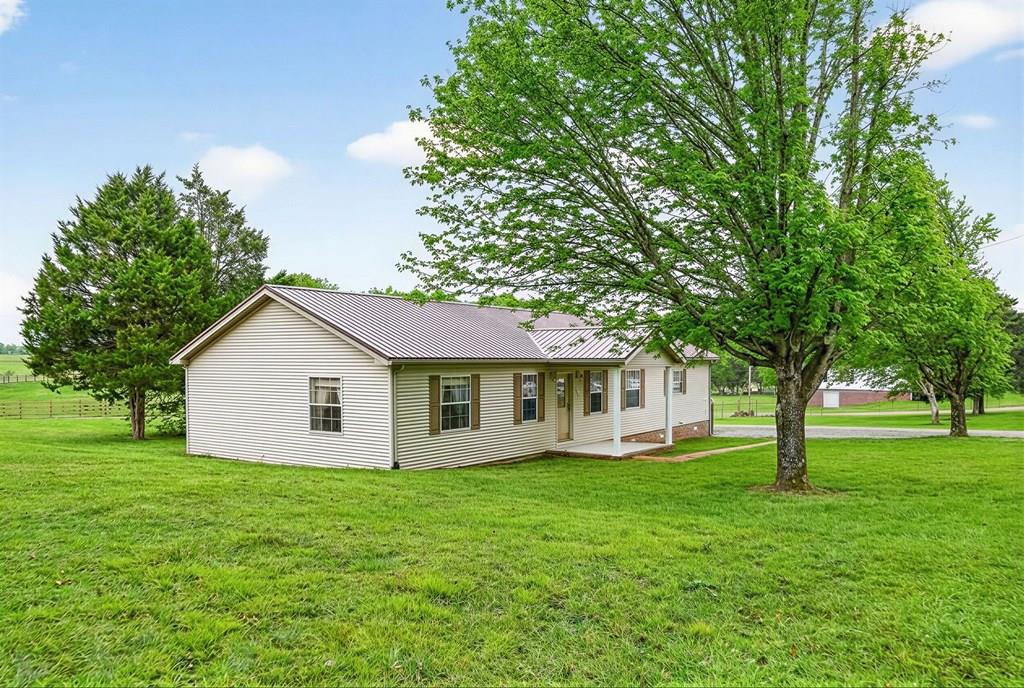 3105 Dalton Lane — photo