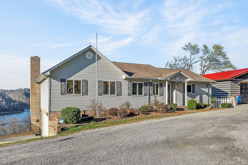 1634 Falling Water Road, Sparta, TN 38583 — photo 3