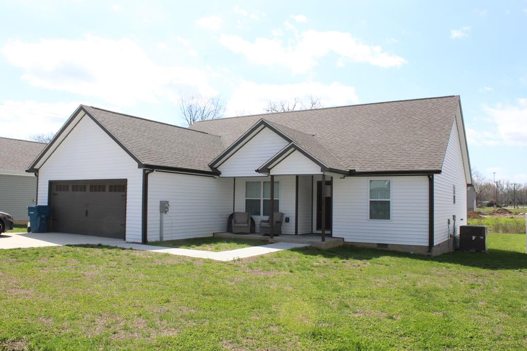 104 Reece Rd, Baxter, TN 38544